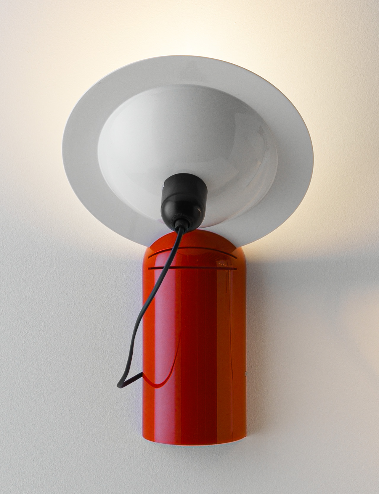 Lampiatta-Lampe für Wand